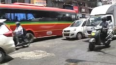 Mumbai : शहर में सड़कों की हालत खराब, हर जगह गड्ढे ही गड्ढे...जानें क्या कहते हैं आंकड़े