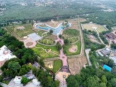PM Modi Inaugurates Stunning Aquatic & Robotic Galleries Along With Nature Park In Ahmedabad | SEE PICS
