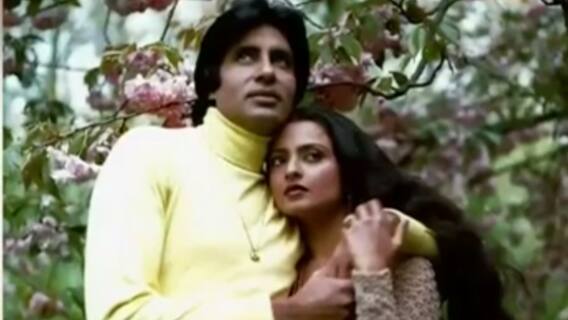 Rekha & Madhuri recreate Silsila's superhit scene featuring Jaya & Rekha | Khabar Filmy Hai | 16 July 2021