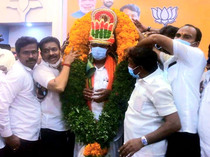 Annamalai ON BJP: பாஜக தலைவராக பொறுப்பேற்றார் அண்ணாமலை; ‛பாஜக தான் இனி தமிழ்நாட்டின் எதிர்காலம்’ என பேட்டி!