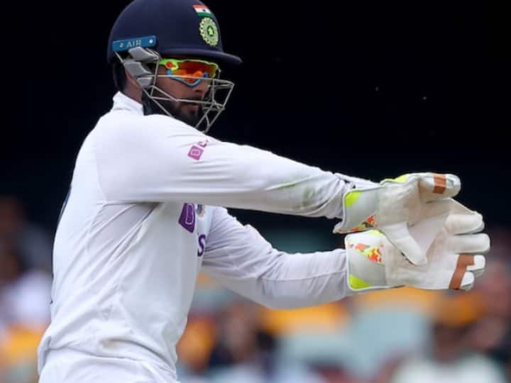 IND vs ENG: India To Face Wicket-Keeper Crisis After Pant & Saha Turn Covid-19 Positive IND vs ENG: India To Face Wicket-Keeper Crisis After Pant & Saha Turn Covid-19 Positive