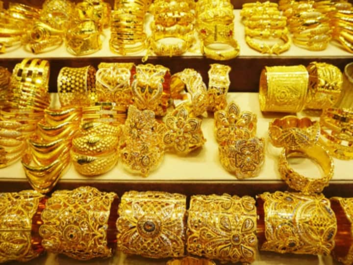 Gold, Silver Price | தங்கம் விலை சவரனுக்கு ரூபாய் 72 குறைவு..!