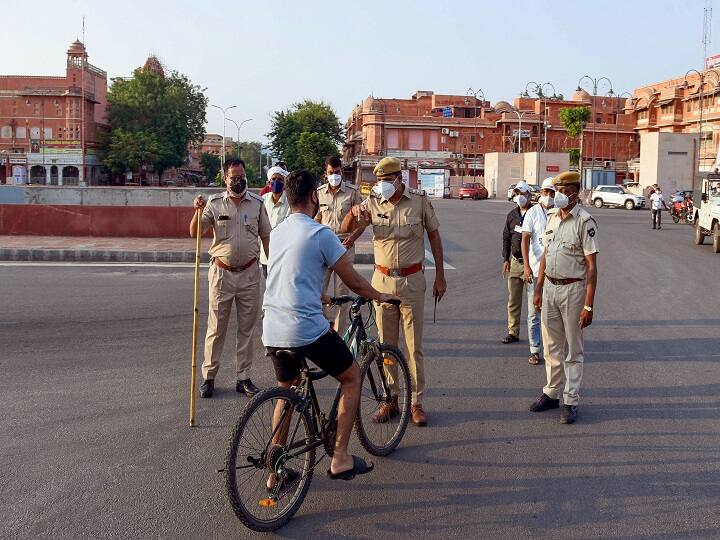 Covid Restrictions Lockdown restrictions continue in some states, know whats the situation Covid Restrictions: देशभर के कुछ राज्यों में पाबंदियां जारी, जानिए- अब किस राज्य में क्या स्थिति है