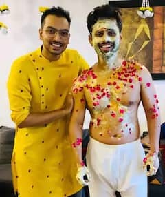 গোলাপের পাপড়ির সঙ্গে হলুদ, প্রাক বিয়ের অনুষ্ঠান সম্পন্ন রাহুল-দিশার