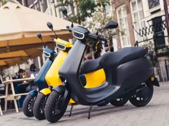 OLA Electric Scooter : ठरलं! 'या' दिवसापासून सुरु होणार ओला स्कूटरची डिलिव्हरी OLA Electric Scooter : ठरलं! 'या' दिवसापासून सुरु होणार ओला स्कूटरची डिलिव्हरी