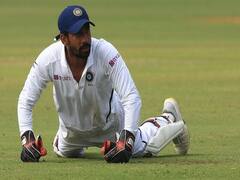 IND Vs ENG: टीम इंडिया की मुश्किलें बढ़ीं, रिद्धिमान साहा समेत दो और मेंबर आइसोलेट किए गए