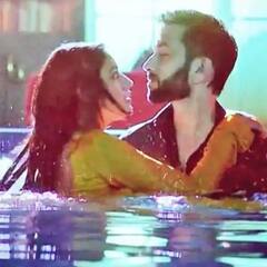 छोटे पर्दे पर बाथटब में जब संस्कारी बहुओं ने दिए बोल्ड सीन तो मचा खूब तहलका, जानिए कौन-कौन हैं लिस्ट में शामिल