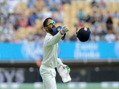 Dinesh Karthik Tweet: நானும் விக்கெட் கீப்பர்தான்...! இந்திய அணிக்கு நினைவூட்டிய தினேஷ் கார்த்திக்..!