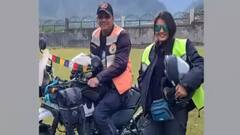 शादी के बाद विदेश बसने जा रही बेटी को पिता का अनूठा तोहफा, बाइक से किया 1784 किमी का सफर