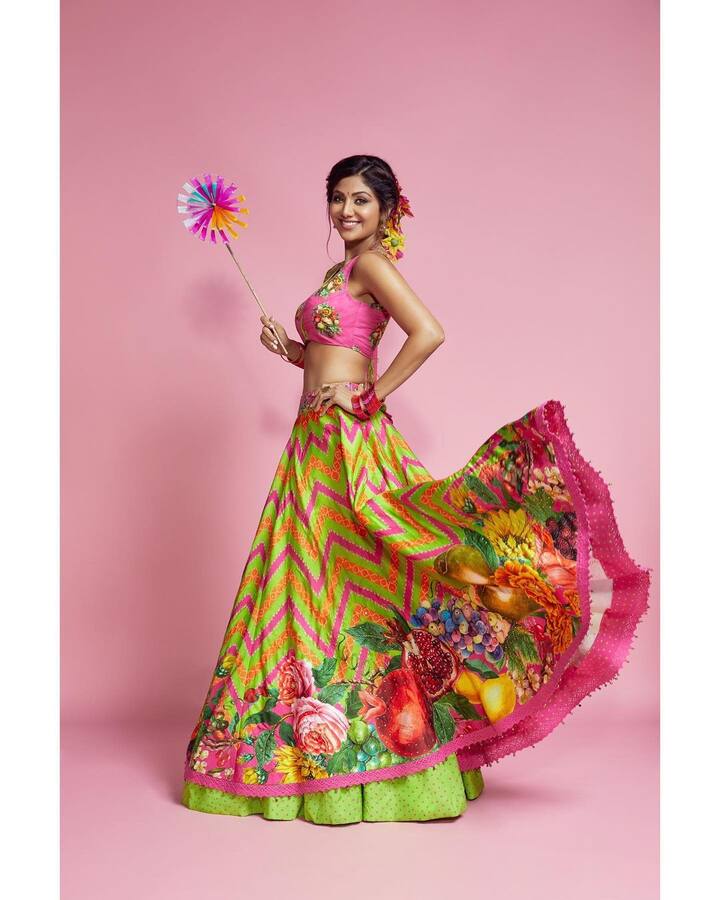 Shilpa Shetty, who is currently gearing up for the release of her upcoming film ‘Hungama 2’, shared some stunning pictures of herself wearing a colourful lehenga on her social media. (Image courtesy - @theshilpashetty/Instagram)