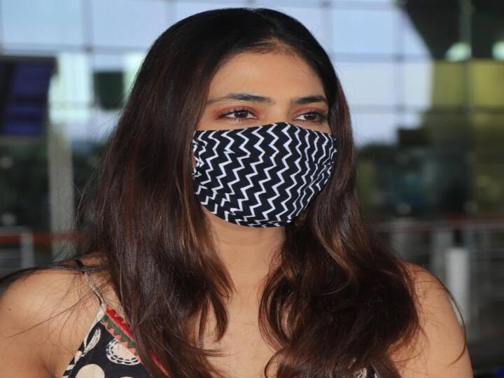 சட்டென்று மாறுது வானிலை பெண்ணே உன் மேல் பிழை