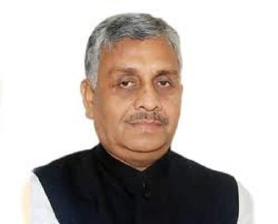 ਪੰਜਾਬ ਦੇ ਮੁੱਦਿਆਂ ਤੋਂ ਧਿਆਨ ਭਟਕਾਉਣ ਲਈ Congress ਲੜ ਰਹੀ ਹੈ ਕੁਰਸੀ ਦੀ ਲੜਾਈ: Tikshan Sood
