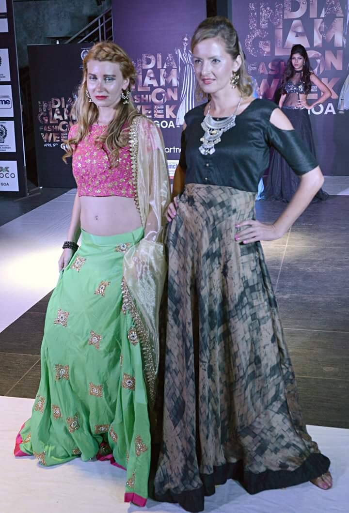 బిజినెస్ మింట్ నేషన్ వైడ్ అవార్డు నుంచి బెస్ట్ ఫ్యాషన్ డిజైనర్గా, తెలంగాణ ఛాంబర్ ఆఫ్ ఈవెంట్స్ అండ్ ఇండస్ట్రీ (టీసీఈఐ) నుంచి ఉత్తమ ఫ్యాషన్ ఆర్గనైజర్గా గుర్తింపు పొందింది.