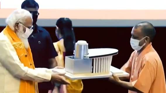 PM Modi के काशी दौरे के बाद क्या है सियासी माहौल, क्या बदलेगा UP का मूड| Mahol Kya Hai