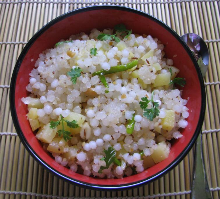 Sawan 2021 Recipe Enjoy four delicious fasting recipes prepare by this way Sawan 2021 Recipe: उपवास वाली 4 स्वादिष्ट रेसिपी का उठाएं आनंद, इस तरह करें तैयार