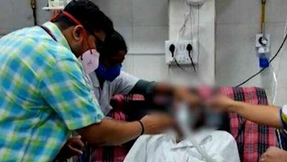 Be Positive : कोरोनाकाळात नाममात्र दरात रुग्णांवर उपचार, बारामतीच्या डॉ. भांडवलकरांचा नवा आदर्श