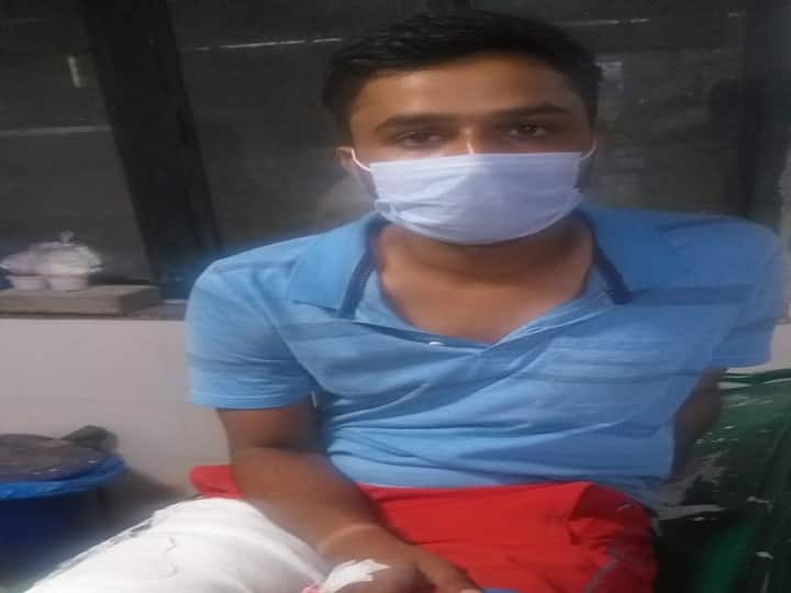 Ashok Pradhan gang deputy commander Gaurav arrested after encounter ANN अशोक प्रधान गैंग का डिप्टी कमांडर गौरव एनकाउंटर के बाद गिरफ्तार, दोनों पैरों में लगी गोली