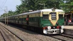 Staff Special Train: করোনা বিধি শিকেয়, স্টাফ স্পেশালে উপচে পড়ছে ভিড়