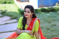 Karthika Deepam To Janaki Kalaganaledu: యూత్ కి హాట్ ఫేవరెట్ గా మారిన సీరియల్ హీరోయిన్స్!