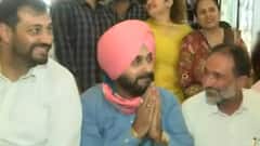 Navjot Singh Sidhu welcomed at residence of MLA Madanlal