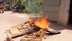 Maheshtala: ‘বহিরাগতদের উৎপাত’, মহেশতলায় মদ, জুয়ার ঠেক ভাঙলেন স্থানীয় মহিলারা