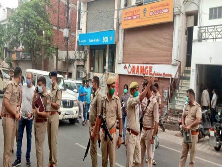 Two robbers killed in encounter with police in Agra Uttar Pradesh Robbery in Agra: 19 किलो सोना लूटकर भाग रहे बदमाशों की पुलिस से भिड़ंत, एनकाउंटर में दो ढेर