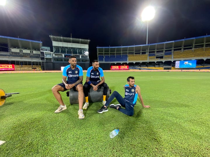 India's spinners for the match? It will be difficult for Dhawan to pick from the options he has. In the above image, we see Suryakumar Yadav, Yuvendra Chahal and Krunal Pandya together.