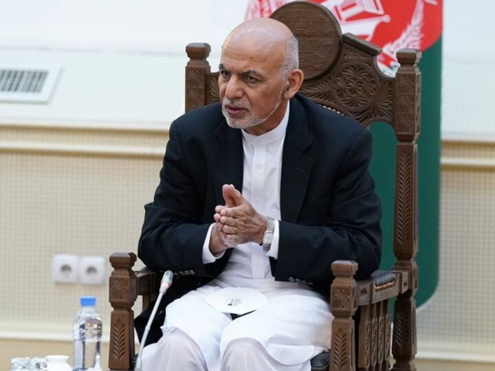 Afghanistan Pres Ashraf Ghani recalled the Afghan envoy and other Afghan diplomats from Islamabad अफगानिस्तान ने पाक से अपने राजदूत को वापस बुलाया, दो दिन पहले राजदूत की बेटी का हुआ था अपहरण