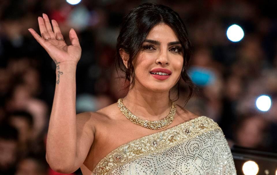 Priyanka Chopra Birthday: साल दर साल प्रियंका चढ़ती गईं सफलता की सीढ़ी, बरेली से यूं पहुंची हॉलीवुड Priyanka Chopra Birthday here is the success story of priyanka chopra a journey from barielly to hollywood Priyanka Chopra Birthday: साल दर साल प्रियंका चढ़ती गईं सफलता की सीढ़ी, बरेली से यूं पहुंची हॉलीवुड