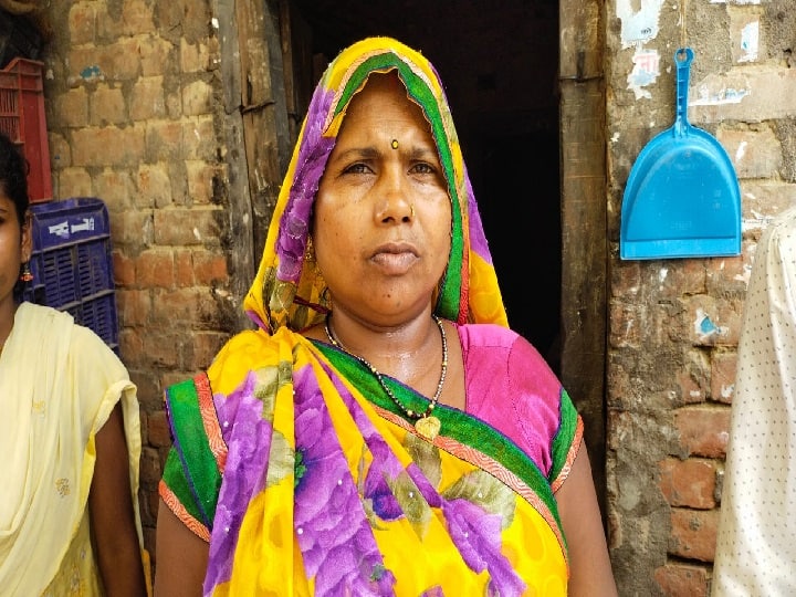 सब्जी बेचने वाली पीएम मोदी और सीएम योगी की प्रशंसक दलित महिला को बीजेपी ने बनाया ब्लॉक प्रमुख, पढ़ें खबर  