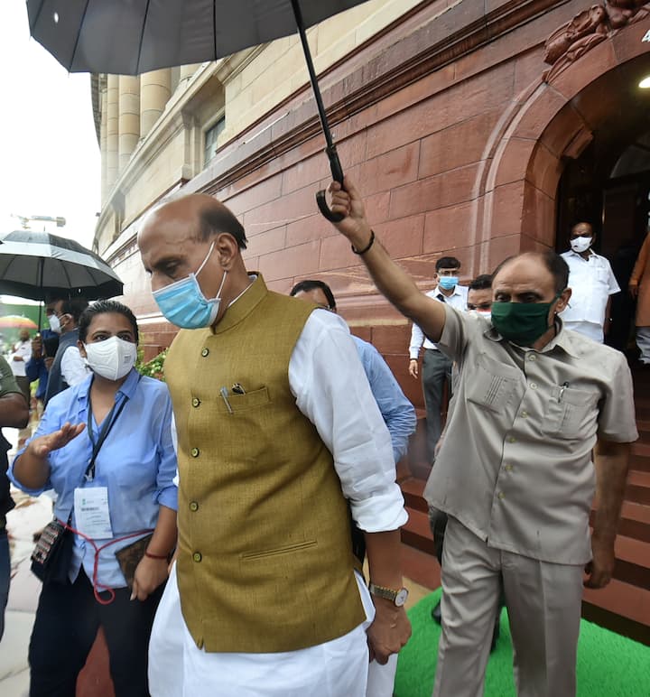 Defence Minister Rajnath Singh raised an objection against the uproar while Prime Minister Narendra Modi was introducing his Council of Ministers in the House. (Image Source: PTI)