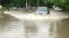 Visuals of residents pushing vehicles stuck in water | Ground report