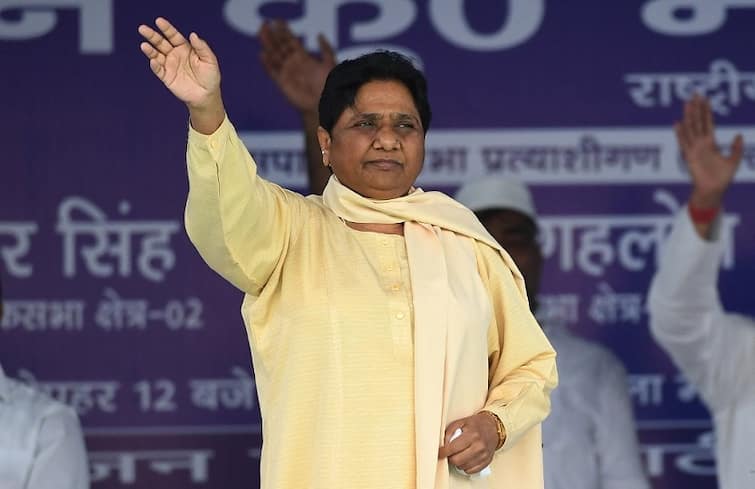 BSP Convention in Ayodhya today ahead of Assembly poll in UP यूपी: मायावती का सियासी दांव, आज से ब्राह्मण सम्मेलन का आगाज करेगी बसपा