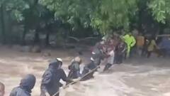 Shocking visuals of tourists rescued in Kharghar Hills after heavy rainfall