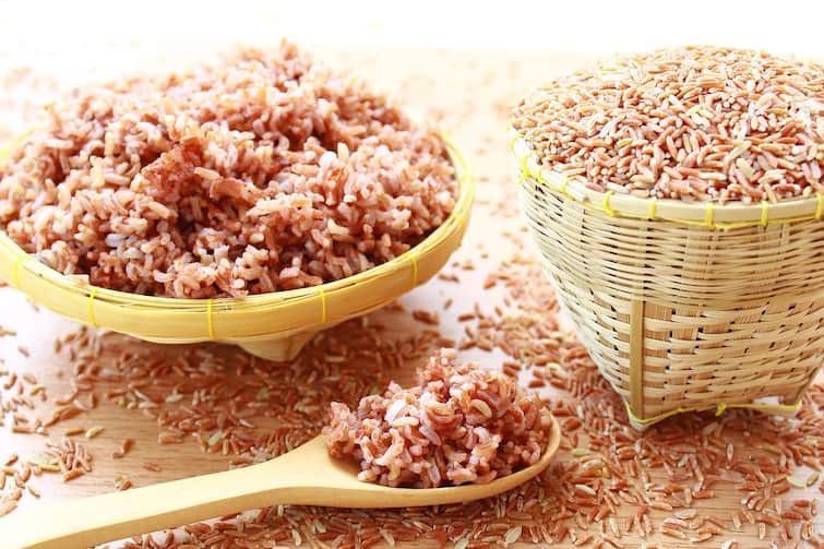 weight loss brown rice or red rice wich rice Included in the diet know information Weight Loss : ब्राऊन की रेड राइस? वजन कमी करण्यासाठी कोणता तांदूळ फायदेशीर