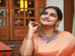 Gorgeous Ramya Nambessan pics : என் இனிய பொன் நிலாவே பொன்நிலவில் என் கனாவே - ரம்யா நம்பீசன் போட்டோ ஆல்பம்