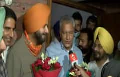 ਪੁਰਾਣੇ ਪ੍ਰਧਾਨ Sunil Jakhar ਨੂੰ ਮਿਲਣ ਤੋਂ ਬਾਅਦ ਨਵੇਂ ਕਾਂਗਰਸ ਪ੍ਰਧਾਨ Navjot Sidhu ਕੀ ਬੋਲੇ ?