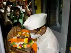 Ashadhi Ekadashi Wari 2021 : संत मुक्ताई पालखीचं पंढरपूरकडे प्रस्थान