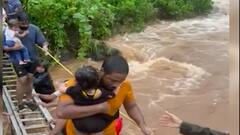 Navi Mumbai Tourist : मान्सून अलर्ट असताना पर्यटनाचा मूर्खपणा, डोंगर-धबधब्यावर गेलेले पर्यटक अडकले