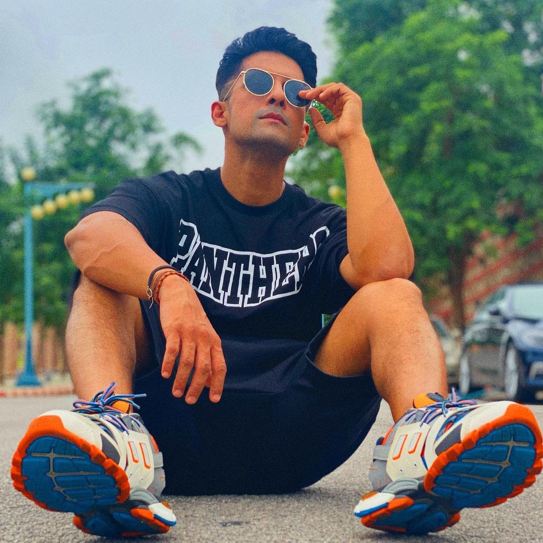 Ravi Dubey Transformation: एक्टर रवि दुबे ने किया गजब का ट्रांसफॉर्मेशन, तस्वीरें देखकर फैंस हो जाएंगे हैरान