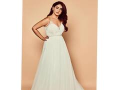 The cutest Genelia pics : எகிறி குதித்தேன் வானம் இடிந்தது... பாதங்கள் இரண்டும் பறவையானது - ஜெனிலியா போட்டோ ஆல்பம்