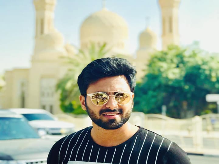 அஷ்வின், ஹீரோவாக நடிக்க உள்ளார் என செய்தி வந்த போதே இப்படம் குறித்து ரசிகர்கள் மத்தியில் அதிக எதிர்பார்ப்பு அதிகரித்து உள்ளது