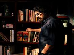 Actor Mammooty  | காட்டுக்குயிலு மனசுக்குள்ள பாட்டுக்கென்றும் பஞ்சமில்லே பாடத்தான் :  மம்மூட்டி  நியூ லுக்..