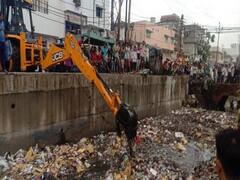 Painful Incident in Meerut: 24 घंटे के बाद मिली मासूम अर्श की लाश, खेलते वक्त नाले में गिर गया था