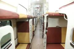 অত্যাধুনিক ফিচার সহ তেজস স্মার্ট কোচ চালু মুম্বই-নয়াদিল্লি রাজধানী এক্সপ্রেস