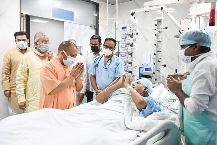 Former CM Kalyan Singh's Health Unstable, Faces Trouble In Breathing Former CM Kalyan Singh's Health Unstable, Faces Breathing Issue Former CM Kalyan Singh's Health Unstable, Faces Trouble In Breathing