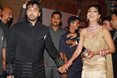 Shilpa Shetty-Raj Kundra Marriage PICS Viral Following His Arrest! From Red Swarovski Crystals Embedded Rs 50 Lakh Lehenga To 9-Tier Cake; Here’s All You Need To Know About Couple’s Lavish Wedding