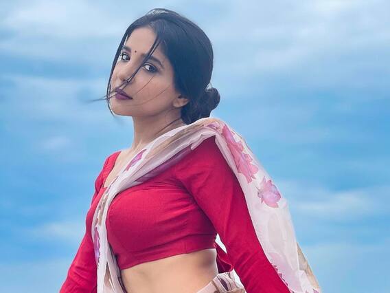 HBD Sakshi Agarwal | ஏன் என்றால் உன் பிறந்தநாள்! - சாக்ஷி அகர்வால் போட்டோ ஆல்பம் HBD Sakshi Agarwal | ஏன் என்றால் உன் பிறந்தநாள்! - சாக்ஷி அகர்வால் போட்டோ ஆல்பம்