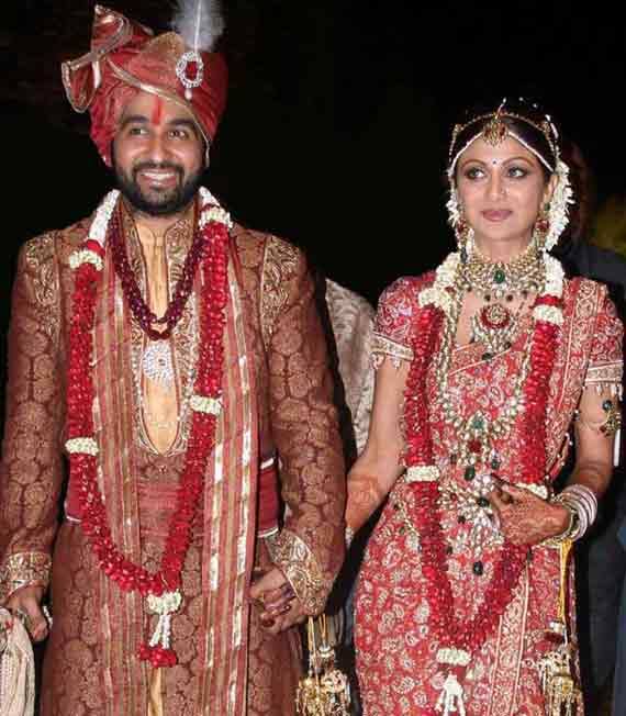 Shilpa Shetty-Raj Kundra Marriage PICS Viral After His Arrest In  Pornography Case; Here's All You Need To Know About Couple's Lavish Wedding