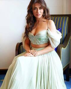 Chitrangada Singh: फिल्मों में एन्ट्री से पहले शादी, 14 साल बाद तलाक, अब अकेले बेटे की परवरिश कर रही हैं चित्रांगदा सिंह